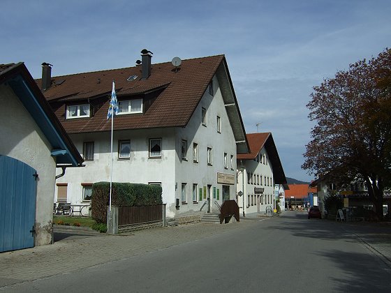 Bernbeuren, Angerhof, Auerberg, Badwerk, Berk, Böllenburg, Brunnhof, Buchenberg, Bürstenstiel, Echerschwang, Egghof, Ellensberg, Eschach, Feldhof, Goldstein, Greuwang, Grönenbach, Grundelsberg, Günther, Hafegg, Helmer, Hinterholz, Hinterklausmen, Hinterlangegg, Hintertharren, Hof, Hohenösch, Holz, Honeleshof, Kienberg, Kinsegg, Kollmannshof, Kremelsmoos, Langegg, Lehen, Loxhub, Mark, Nachsee, Oberelmenau, Oberhof, Oberlinden, Osterberg, Prachtsried, Reisgang, Ried, Riedhof, Schlögelsberg, Seemühle, Sennhof, Senthub, Stenz, Straß, Thalhof, Unterelmenau, Unterleithen, Unterlinden, Voglegg, Vordertharren, Wendelinshof, Westerhof, Wiesbichl, Wieshof, Wildenberg