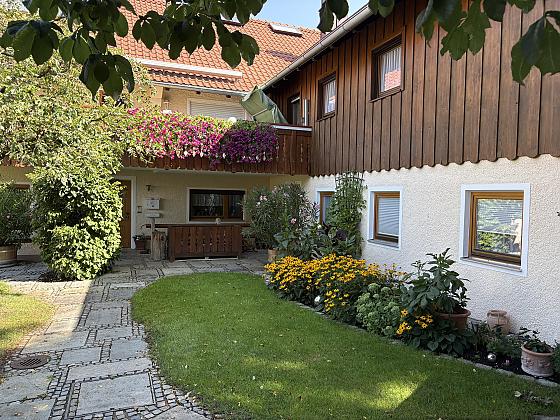 Ferienwohnung Brigitte Gauting - Wohnen auf Zeit
