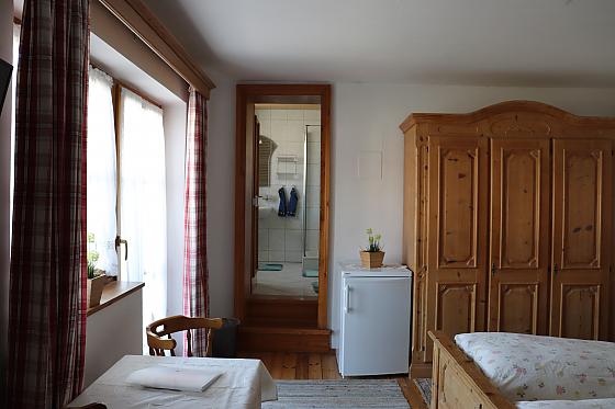 Doppelzimmer Rosenblick mit Balkon