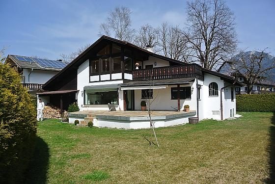 BERG-Diamant - Traumferienhaus in Alleinlage in Garmisch-Partenkirchen BERG-Diamant - Traumferienhaus in Alleinlage in Garmisch-Partenkirchen
