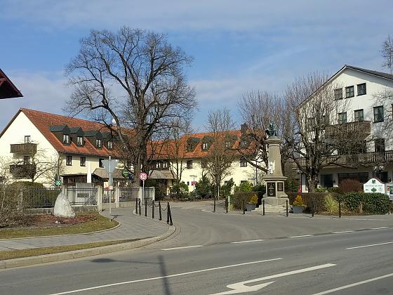 Hotel zum Gockl in Unterföhring Hotel zum Gockl in Unterföhring