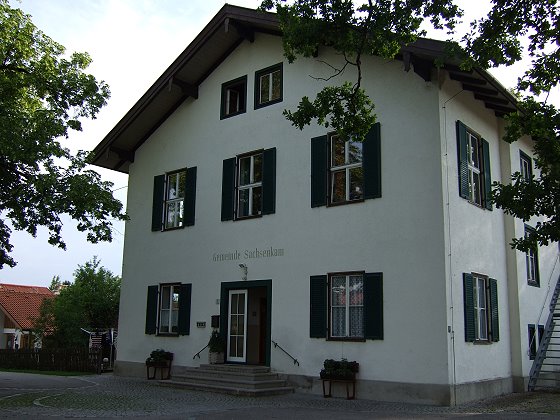 Rathaus Sachsenkam